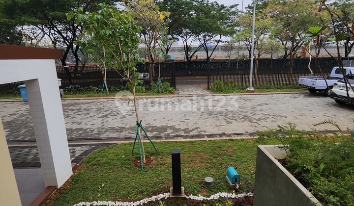 Ready to Move Rumah Type 9 Hoek 2 Lantai + 1 Attic Room Cluster Blizfield BSD Tangerang Ready to Move Rumah Type 9 Hoek 2 Lantai + 1 Attic Room Cluster Blizfield BSD Tangerang