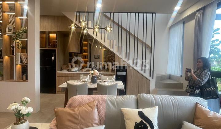 Pov : Terbaik Suasana Tropis, Arsitektur Elegan - Rumah 2 Lantai Type 6 Vireya Cluster Lynelle Bsd City