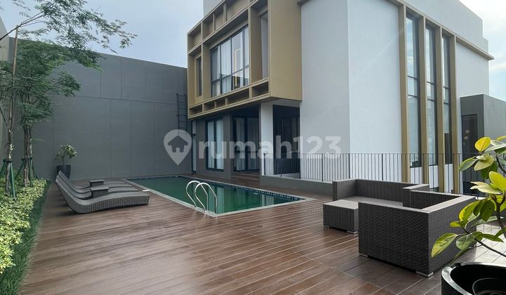 Ready To Move Rumah Mewah 3 Lantai Inclued Lift Type 12 Cluster Echante Bsd Tangerang