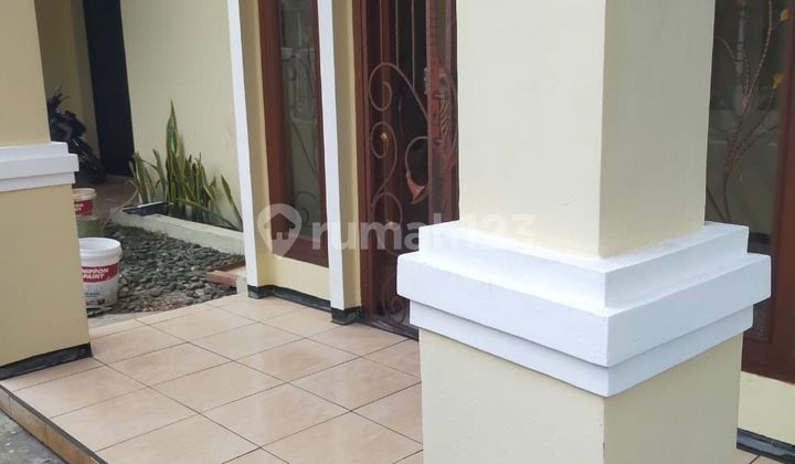 Rumah 2 Lantai Terawat Buah Batu