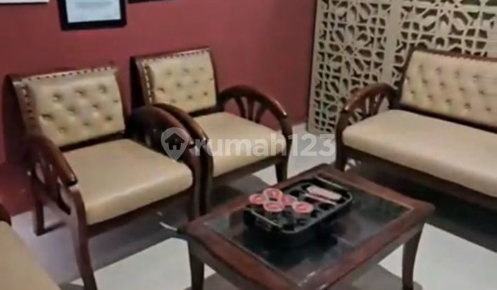 Rumah 2 Lantai Setraduta 2