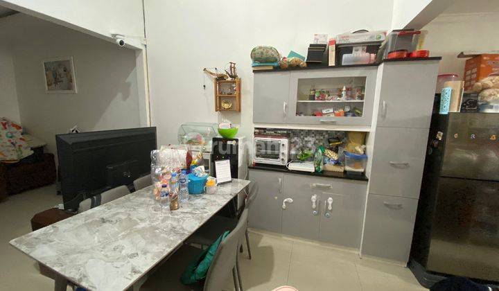 Rumah Dibawah Pasaran Sayap Kopo. 2