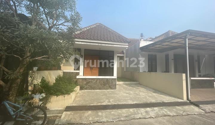 House in Arcamanik Complex, Bandung 2