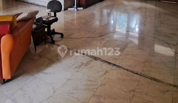 Mainroad Bubat Wing Business Space