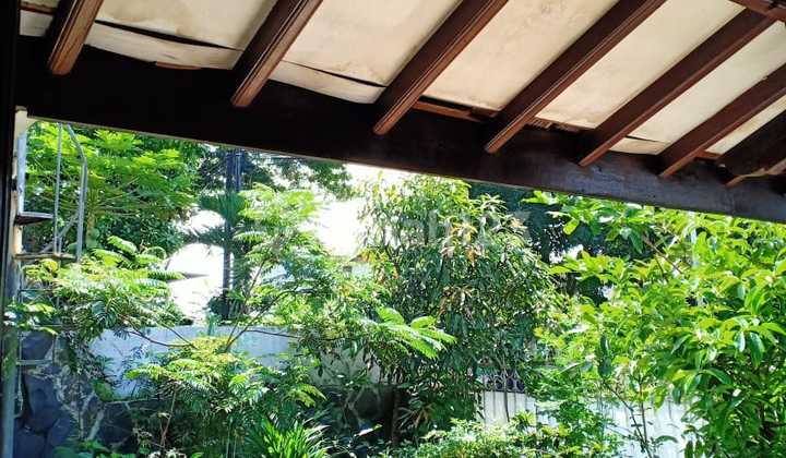 Strategic Main Road, Perintis Sarijadi, North Bandung, very suitable for business location Strategic Main Road, Perintis Sarijadi, North Bandung, very suitable for business location