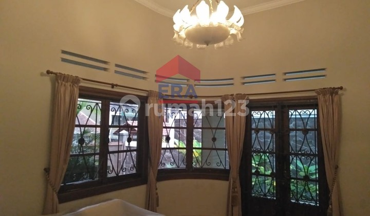 Rumah Kolonial Modern Imam Bonjol Bandung Utara