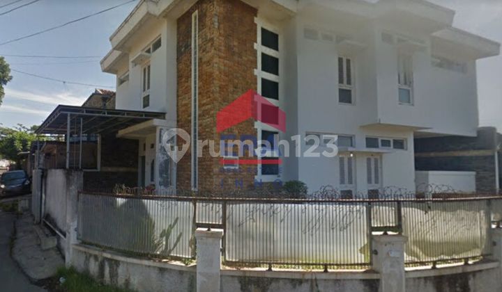 Dijual Rumah Hoek Plus Cafe Cipedes, Sayap Terusan Sutami Dekat Exit Tol Pasteur Bandung