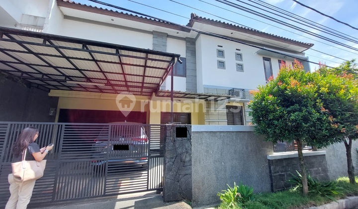 Dijual Rumah di Parakan Asih Batununggal