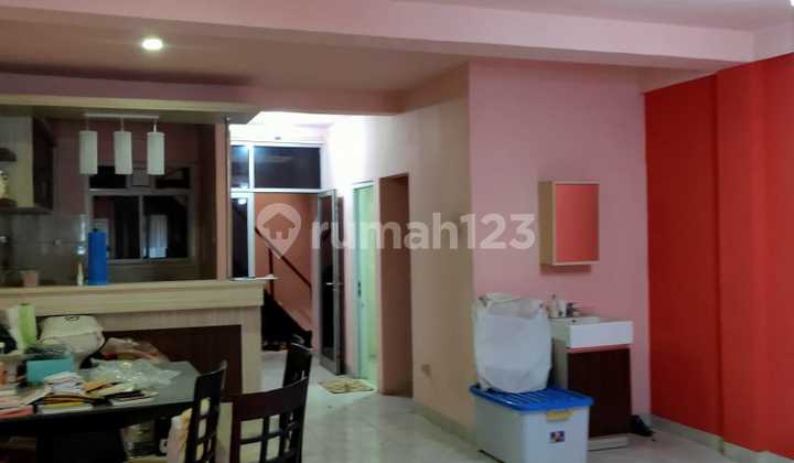 Dijual Mau Beli Ruko Strategis Dan Siap Pakai Ini Baru Pass .. Cocok Untuk Kantor, Tempat Les bimbel, Gudang, Dll