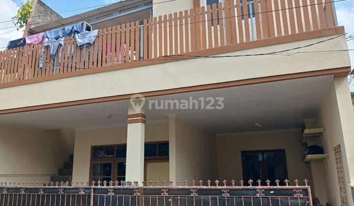 Rumah 2 Lantai di Komplek Cihanjuang Indah Cimahi Utara 1