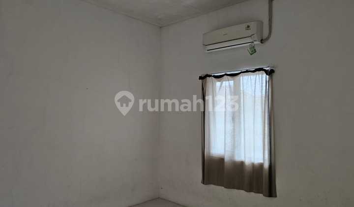 2.5-Storey Shop House in Astana Anyar, Bandung City