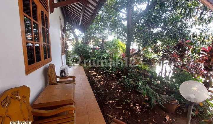 Rumah Hoek di Sayap Surya Sumantri. Lokasi Strategis Dekat Tol Pasteur dan Maranatha Rumah Hoek di Sayap Surya Sumantri. Lokasi Strategis Dekat Tol Pasteur dan Maranatha