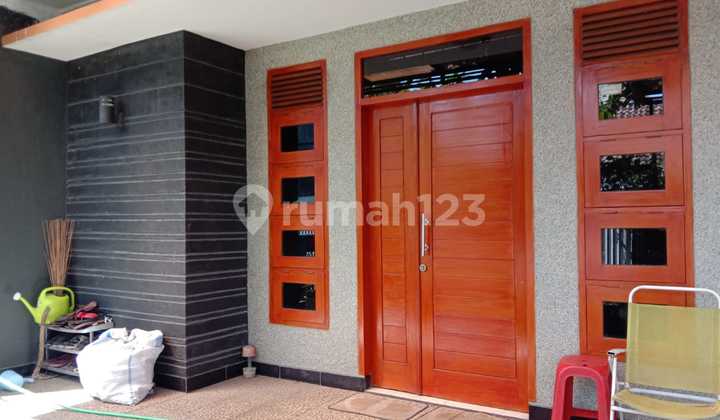 Rumah di Sayap Buah Batu  Lokasi Startegis Dekat Griya Buah Batu