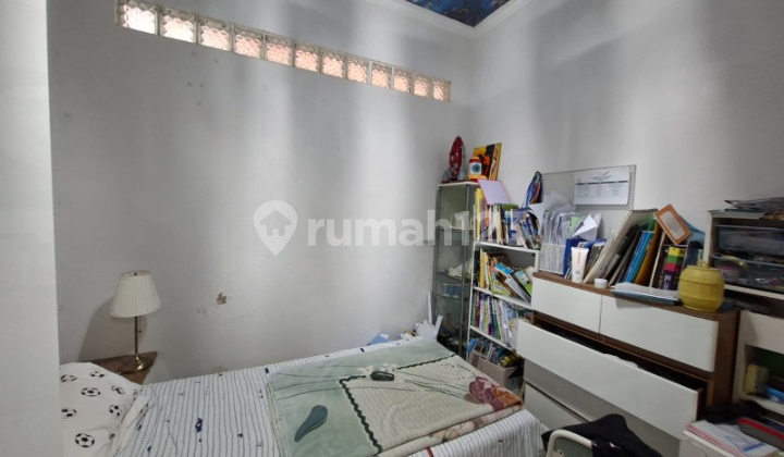 Hoek House in the Armala Pasteur Gunung Batu Complex 2