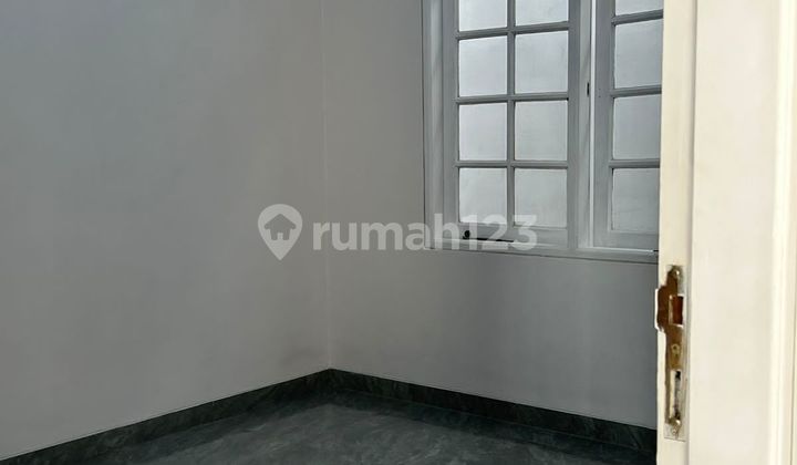 Rumah Mungil di Jual Baru Renovasi Kondisi Siap Huni