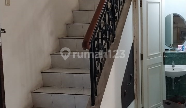 Rumah 2 Lantai di Kota Wisata Cibubur LT 136 LB 160 bisa Nego 2