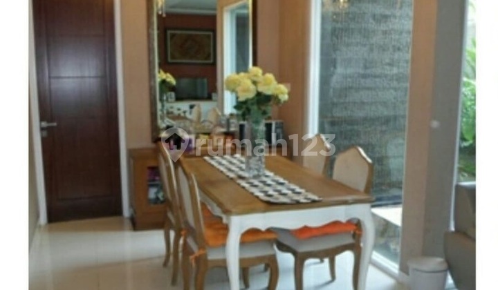 2-story house in Citragran Cibubur, comfortable to live in, land area 180, for RENT