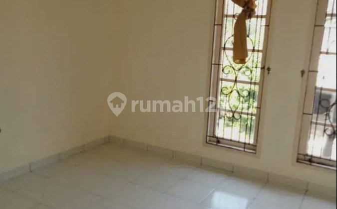 Rumah Unfurnish 2 Lantai di Legenda Wisata Cuma 35 Juta Pertahun 2