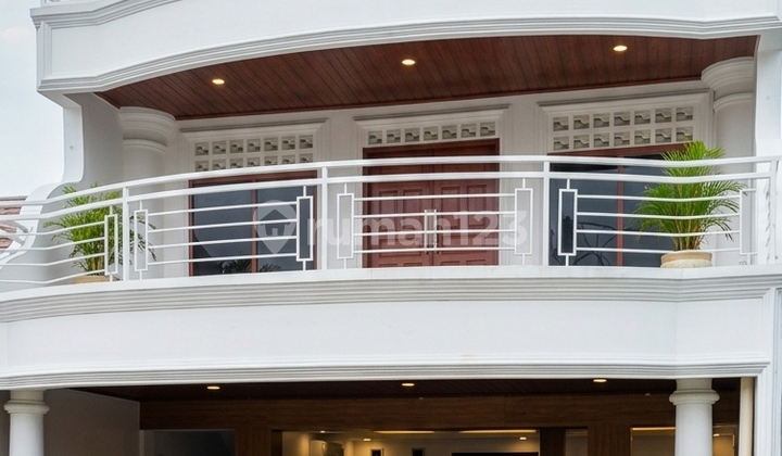 Rumah Mewah 3 Lantai di Permata Kemang Bekasi LT 175 Siap Nego Rumah Mewah 3 Lantai di Permata Kemang Bekasi LT 175 Siap Nego