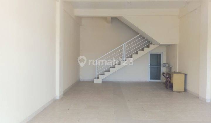 Disewakan Ruko Balikpapan Superblock 3 Lantai 1
