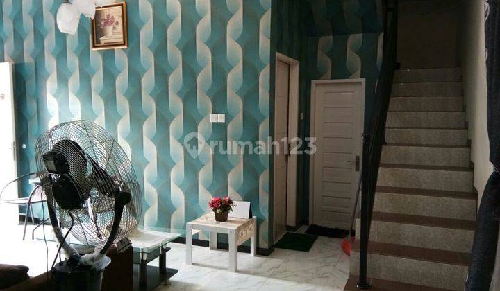 Rumah  semi furnished kamar 5 plus 1 Pelangi Pesona 