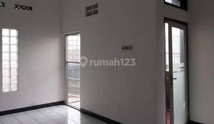  Ruko Cantik 2 Lt 90 M² Unfurnished Shm - Sertifikat Hak Milik 3