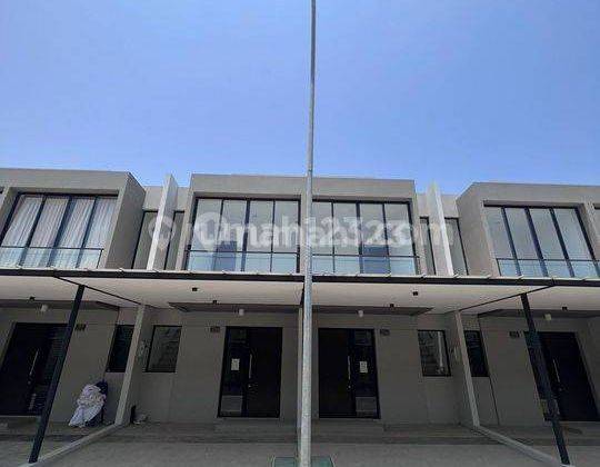 DISEWAKAN TERMURAH RUMAH 4,5x10 2 LANTAI PIK 2 EXT MILENIAL SIAP PAKAI 1