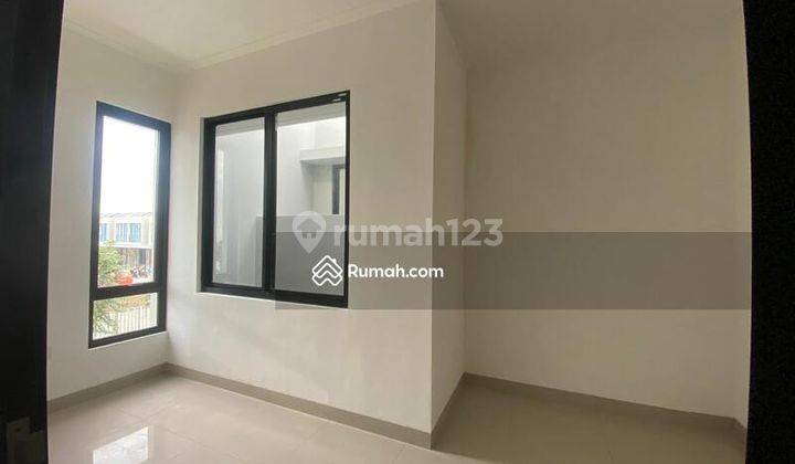 Dijual Termurah Rumah 4,5x10 2 Lantai Pik 2 Milenial Siap Pakai 2