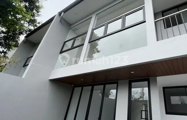 Dijual Rumah Baru Babakan Jeruk Pasteur Bandung