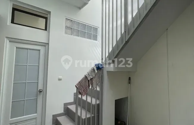 Dijual Rumah Design Minimalist Cluster Simakirana Parahyangan Bandung 2