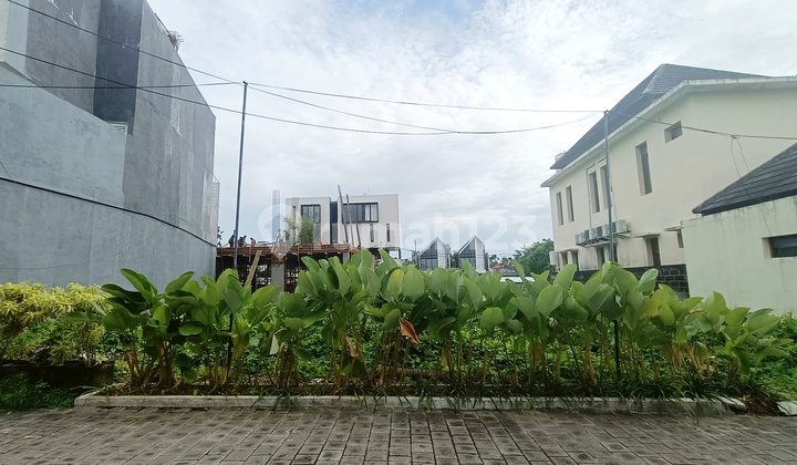 Tanah Exclusive Murah Jl Pantai Berawa Canggu