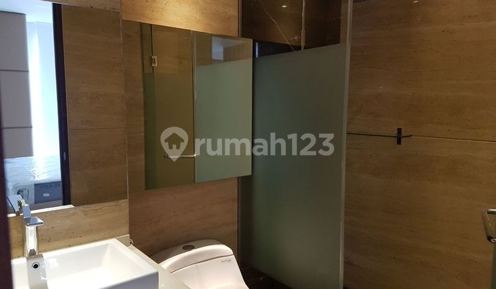 Thamrin Executive Residence Size 182 m2. 2