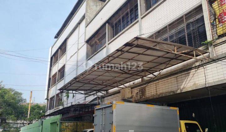 Ruko 240 M2 Bagus Hak Guna Bangun di P. Jayakarta 1