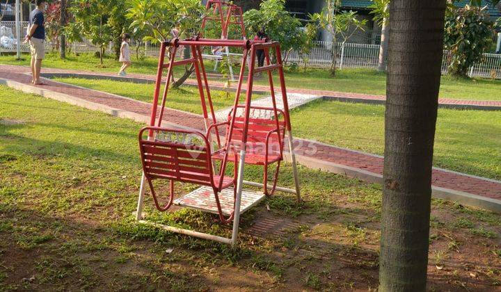 Rumah Bagus SHM 2 Lantai di Jatibening Estate, Bekasi 2