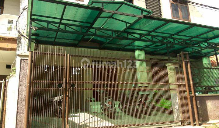 Rumah Kosan 3 Lantai Bagus Furnished Sertifikat Hak Milik 1