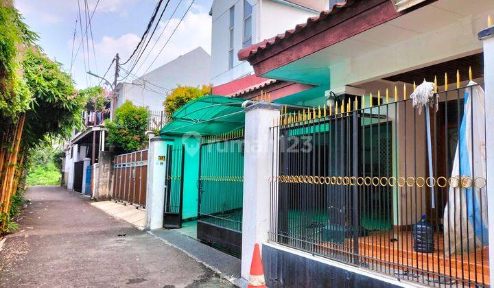 Rumah 2 Lantai Bagus Unfurnished SHM Jl Kemang Selatan 1