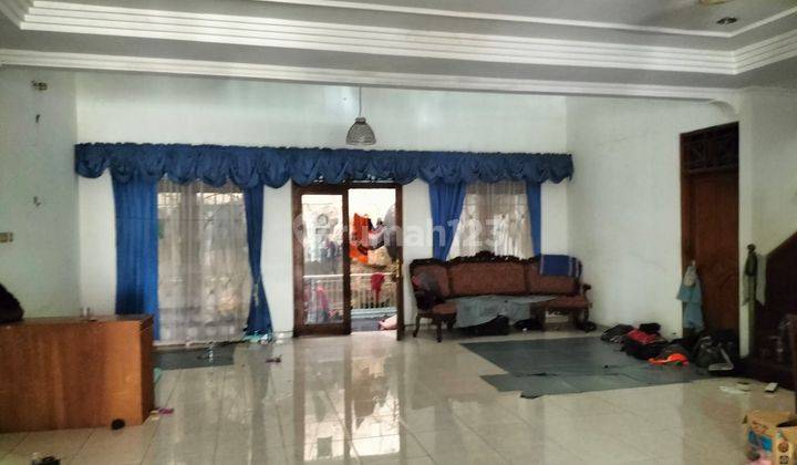 Rumah 2 Lantai Bagus Unfurnished SHM Jl Kemang Selatan 2