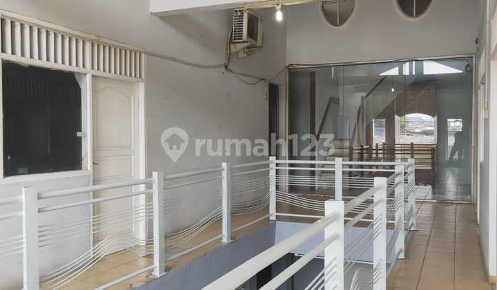 Kost di Tebet, Jakarta Selatan SHM 272 m2 Kost di Tebet, Jakarta Selatan SHM 272 m2