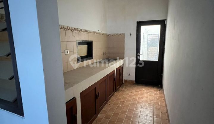 Rumah Tinggal di Mabad Rempoa, Kota Tangerang Selatan 2