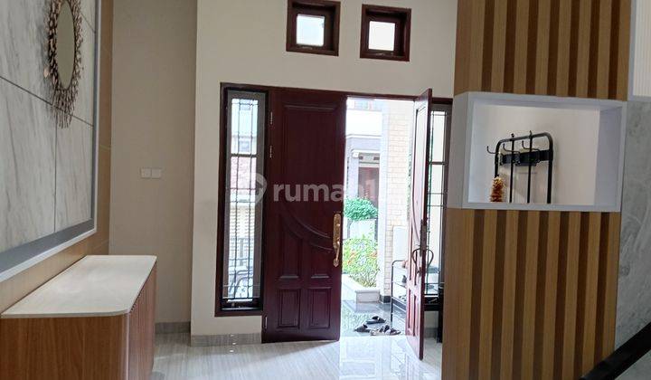 Rumah 3 Lantai Bagus Furnished SHM Green Garden Residence 2