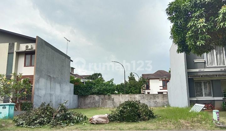 Tanah 157 m2 SHM Cluster Toronto Kota Wisata, Bogor