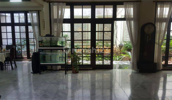 Rumah 2 Lantai Bagus Semi Furnished SHM Puri Indah 1