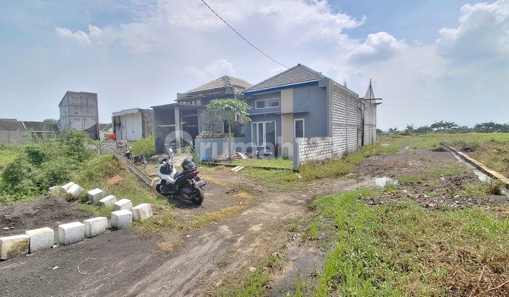 Affordable Plot of Land in Banjarsari Cerme Gresik near Terminal Bunder Affordable Plot of Land in Banjarsari Cerme Gresik near Terminal Bunder