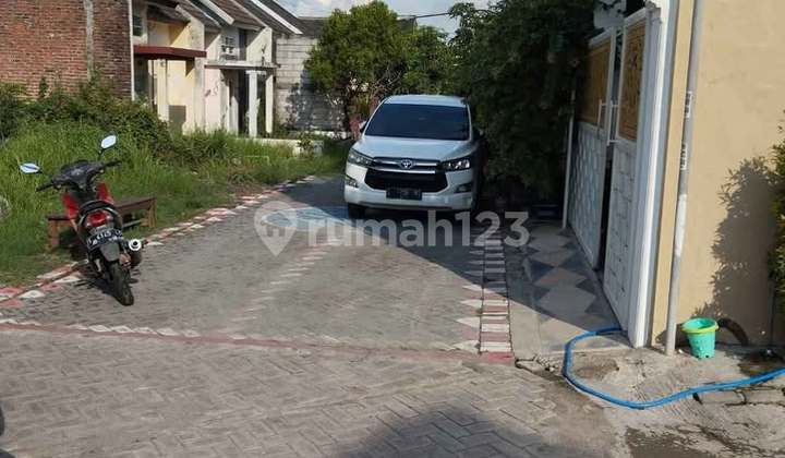 Affordable Plot of Land in Banjarsari Cerme Gresik near Terminal Bunder Affordable Plot of Land in Banjarsari Cerme Gresik near Terminal Bunder