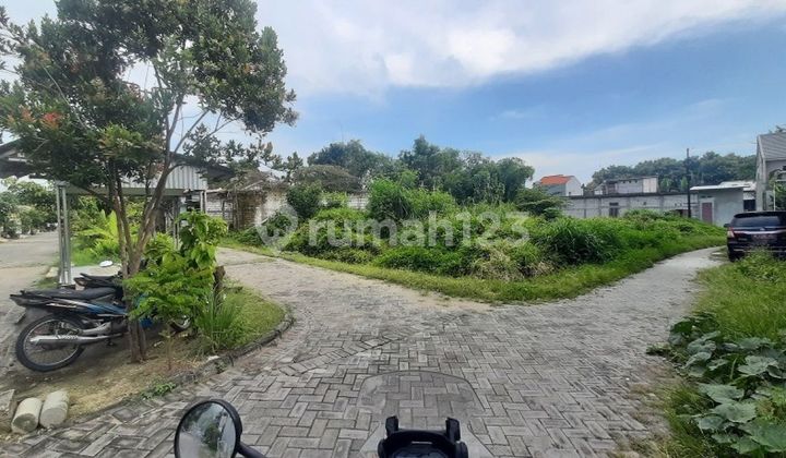 Tanah Grand Sungkono Kedanyang Kebomas Gresik SHM Dijual B.U Poll