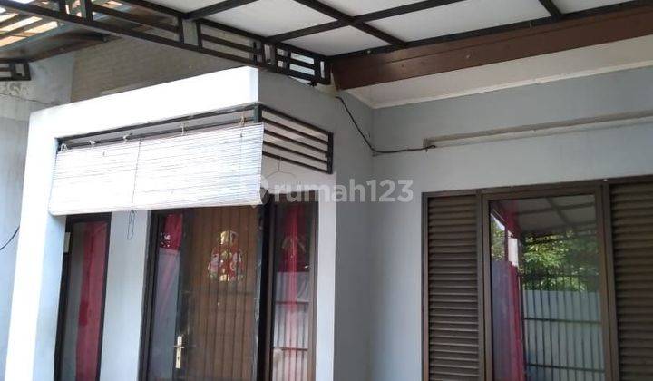 Rumah 2 lantai 4 kamar simprug di poris strategis 2