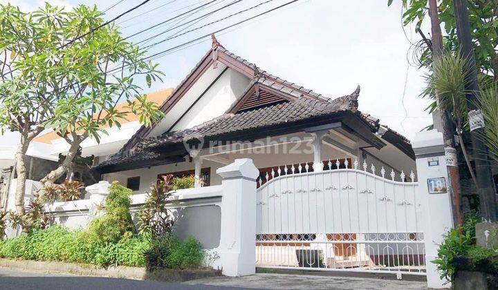 Rumah Besar di Wr Supratman Denpasar Timur 1