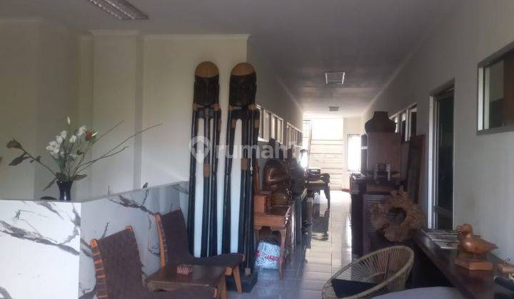 Ruko Besar di Denpasar Barat