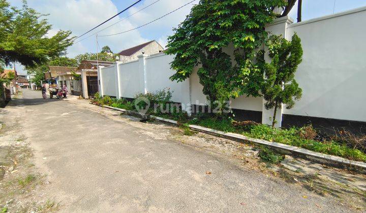 Rumah mewah tanah luas di Jl Pulau damar waydadi Sukarame bandar lampung SHM 2