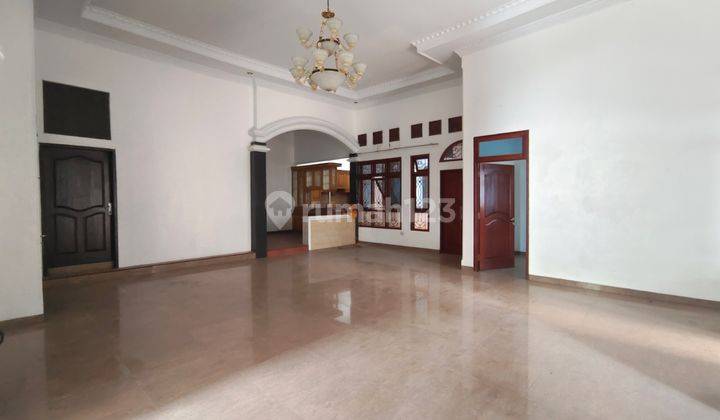Rumah mewah tanah luas di Jl Pulau damar waydadi Sukarame bandar lampung SHM 6